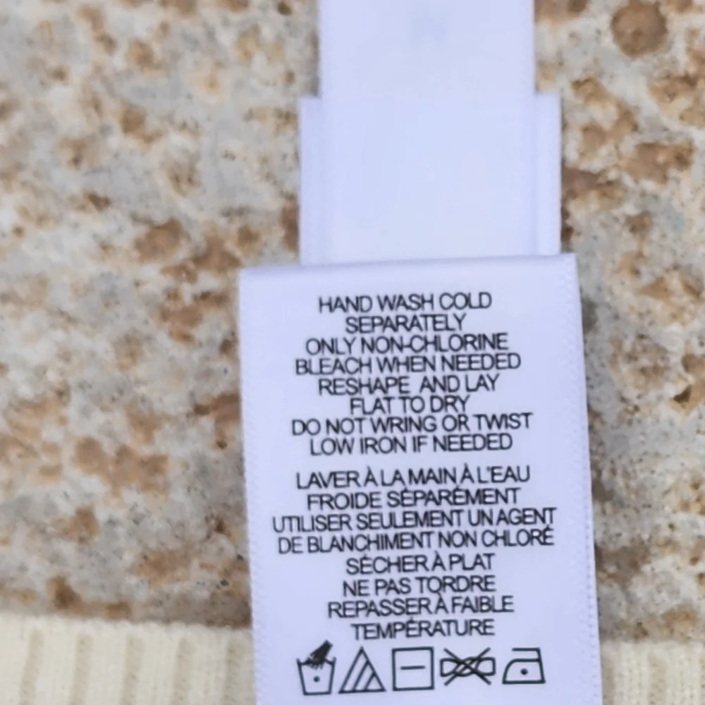 Marla Wynne Wynne Collection Soft KNIT Painted Jacquard Sweater black size Med. - Picture 7 of 7